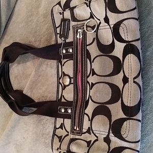 Ladies Signature Coach Purse